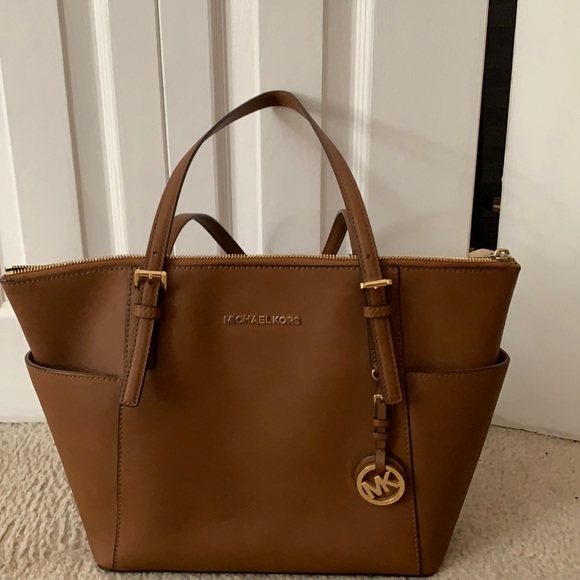 Brown Michael Kors purse - Picture 1 of 4